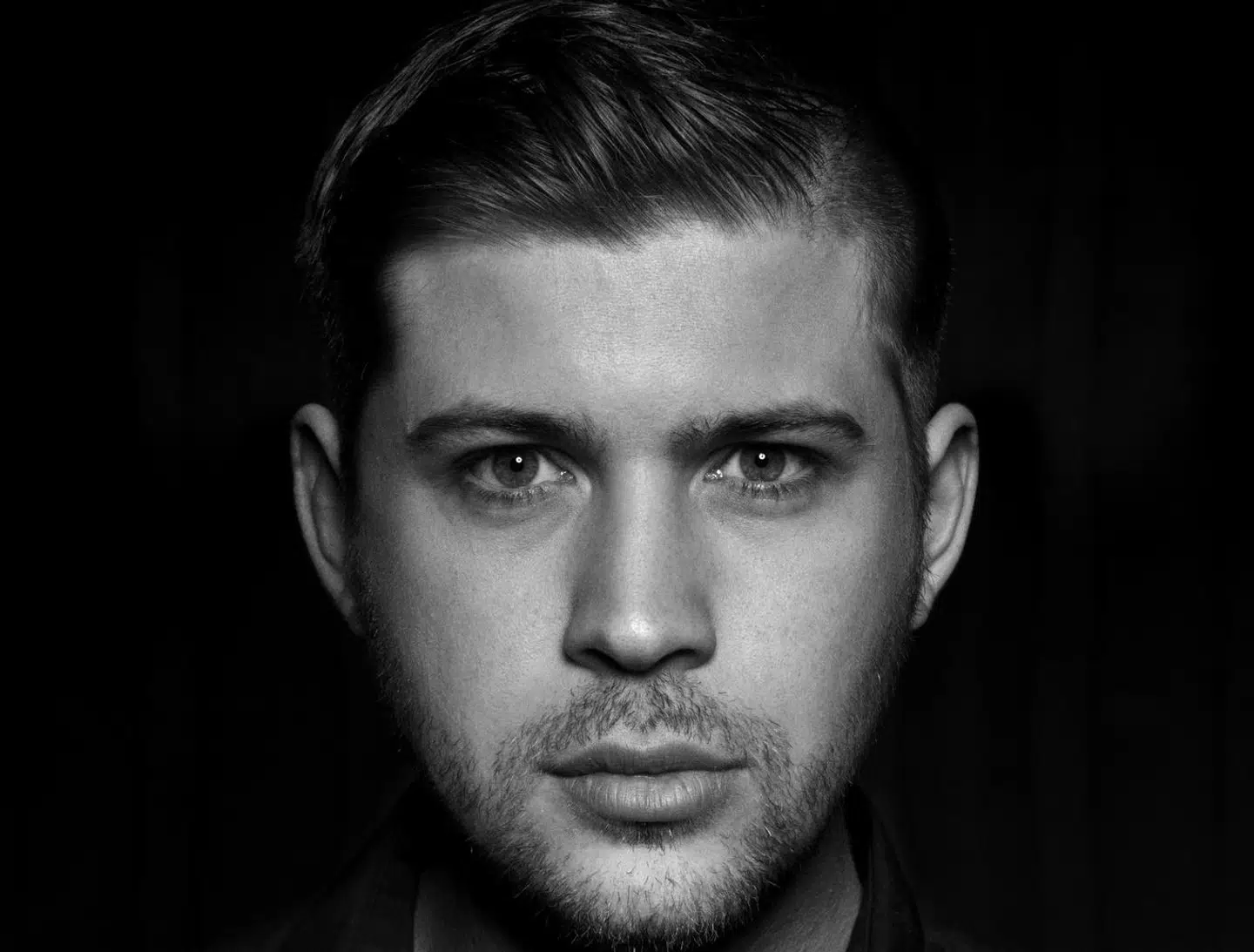 Sådan ser Jon Nørgaard ud i dag på det pressefoto, der fulgte hans album under kunstnernavnet Tvilling.