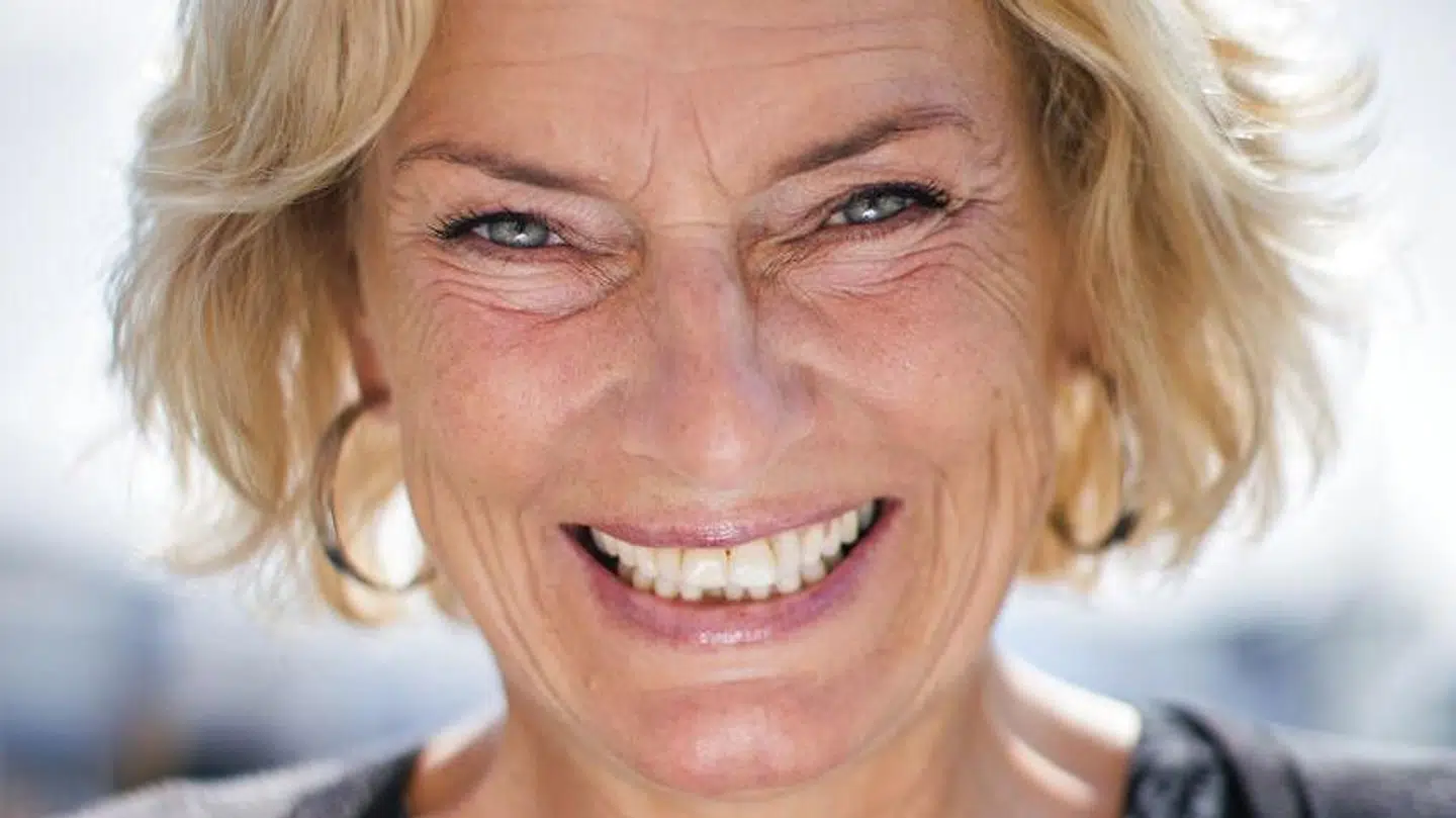 Luna Christofi – sportsjournalist bosiddende i Spanien, hvor hun dækker Champions League-kampe og Formel 1-løb for TV3.