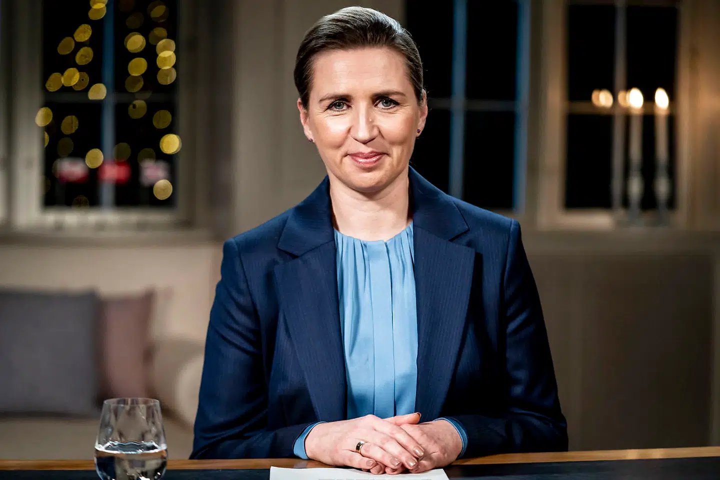 Statsminister Mette Frederiksen (S) holder nytårstale på Marienborg i Kongens Lyngby.