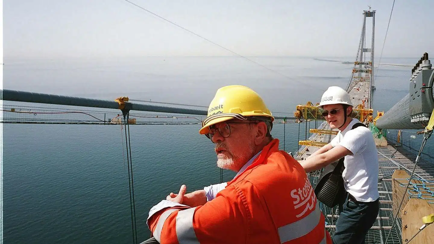 Mogens Bundgaard-Nielsen havde for nylig store problemer med at få en ambulance hjem til sin lejlighed på Østerbro i København. På fotoet ses han, dengang han var direktør for Storebæltsforbindelsen og byggede bro.