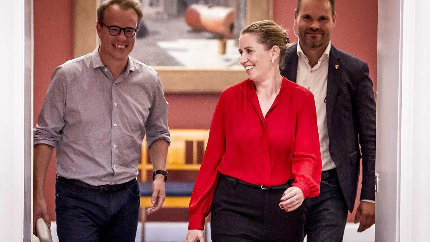 Martin Rossen (til venstre) som Mette Frederiksens stabschef i 2019. (Foto: Mads Claus Rasmussen/Ritzau Scanpix)