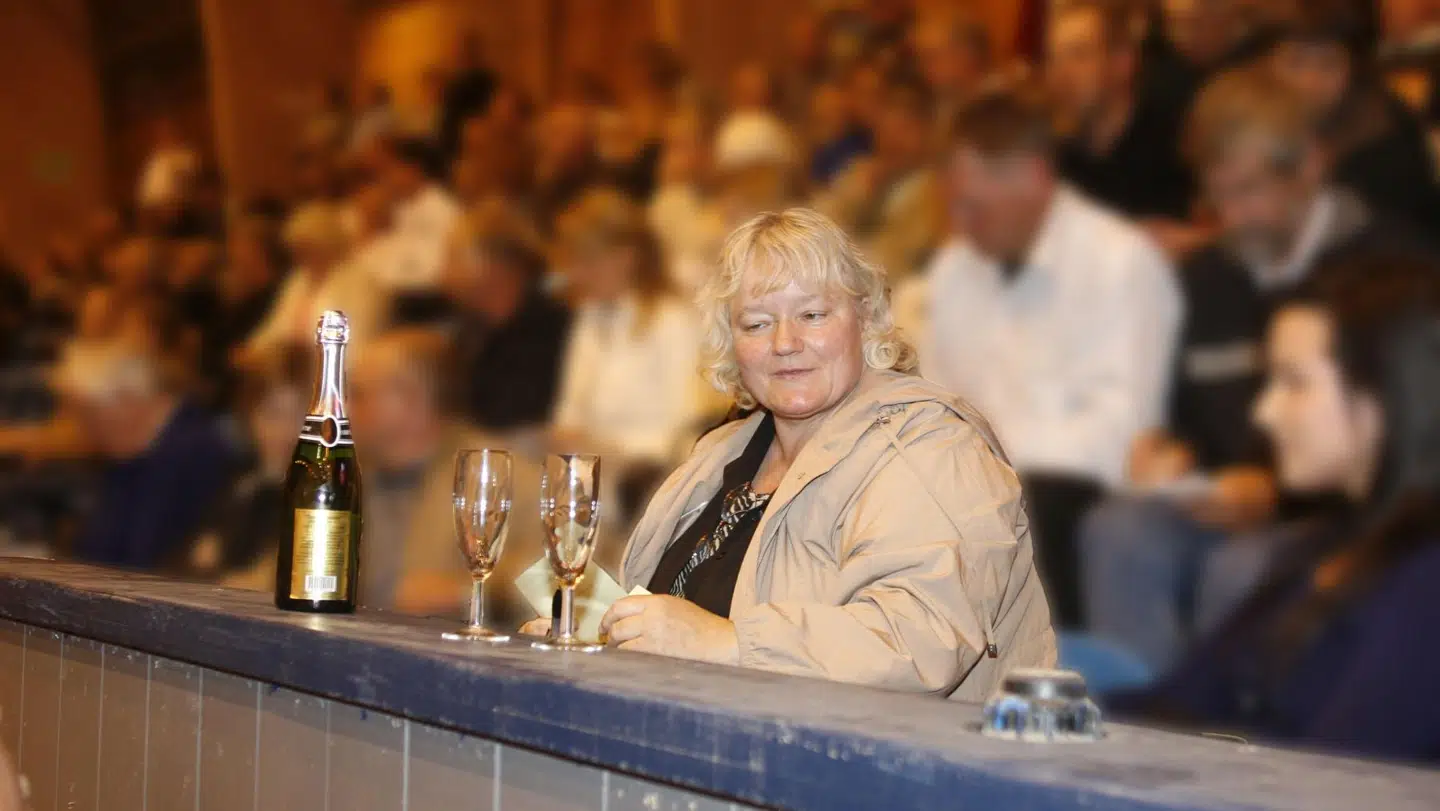 Britta Nielsen ses her ved en hesteauktion i 2007, hvor hun købte føllet Minnie for 175.000 kr.