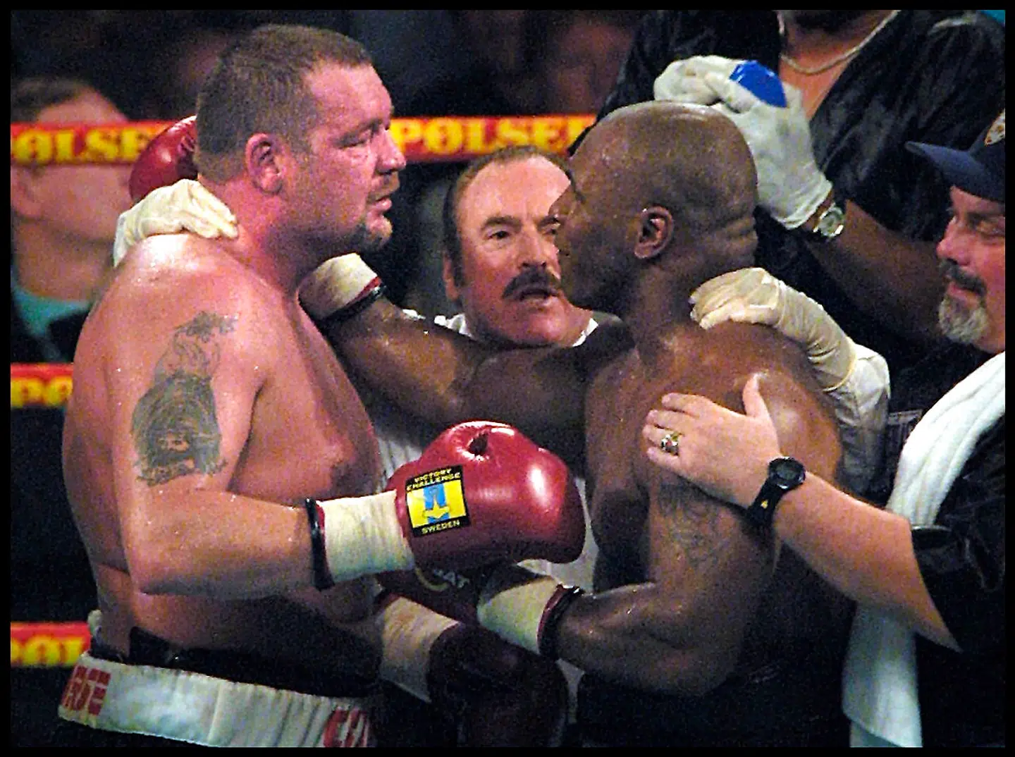 Brian Nielsen og amerikanske Mike Tyson i Parken.