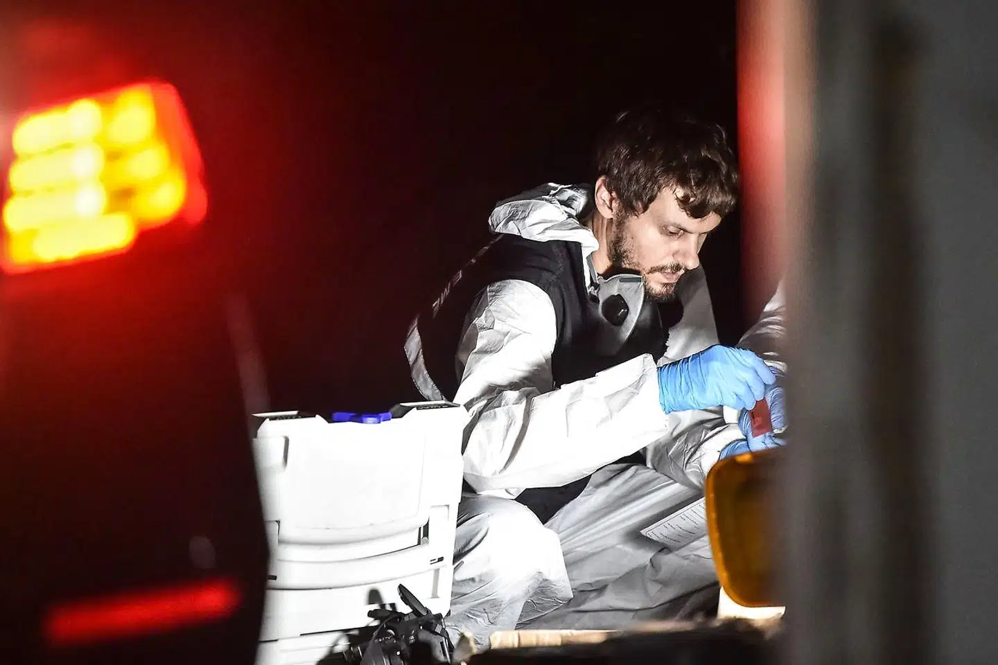 Tyrkiske efterforskere har fået adgang til det saudiske konsulat og kunne gennemføre undersøgelser. (Photo by Ozan KOSE / AFP)