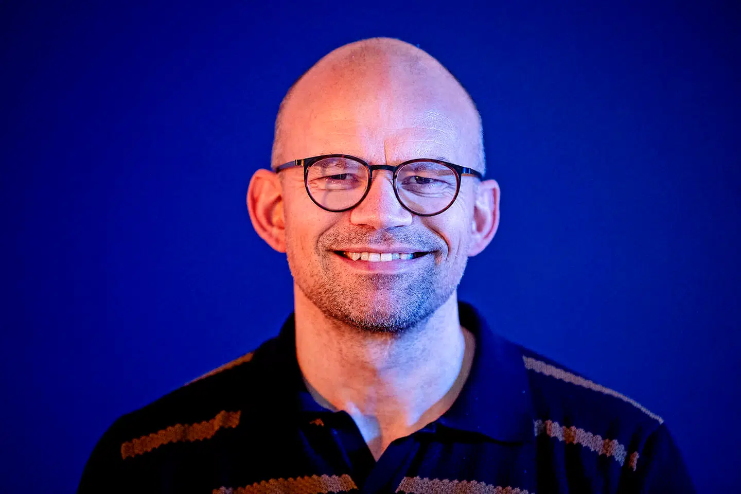 Selvom han stadig kæmper med nogle af de skader, han pådrog sig under ulykken, insisterer kokken Jesper Vollmer på at se lyst på tilværelsen.