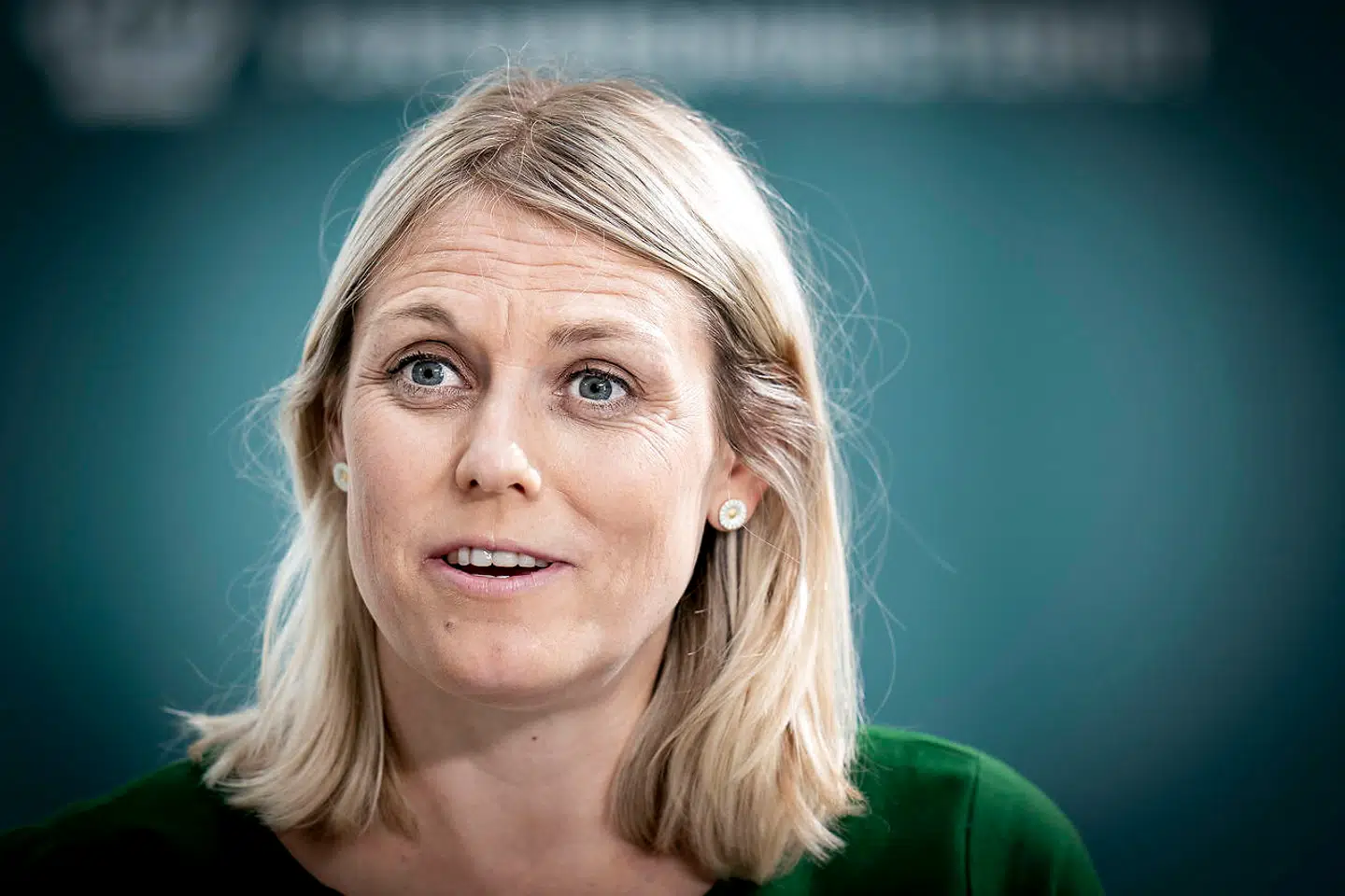 Forsvarsminister Trine Bramsen præsenterer et udspil om cyberforsvar på et pressemøde hos Dansk Industri i København den 9. juni 2021.