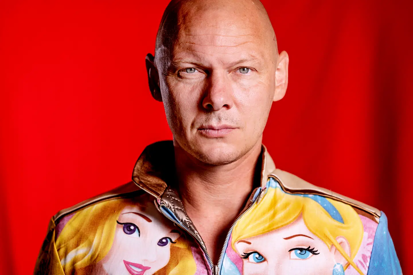 Jim Lyngvild er vant til at blive lagt for had. Og nu er han det igen. På grund af sin hudfarve.