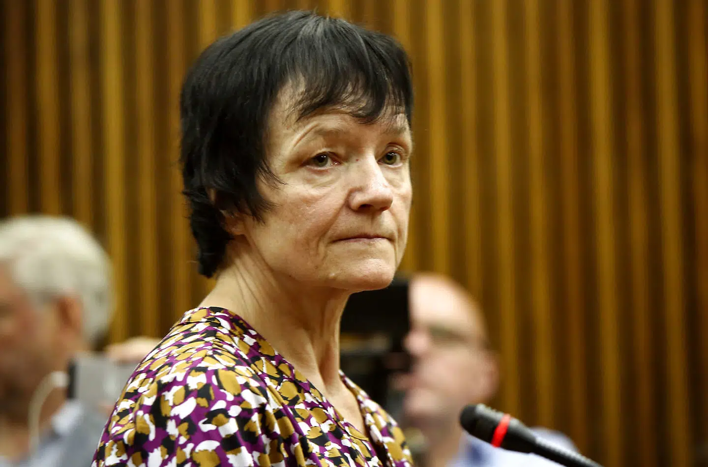 Det var dette billede af Britta Nielsen fra retten i Johannesburg i Sydafrika den 8. november, som fik Hella Joof til at skrive et åbent brev til Britta Nielsen i Berlingske.