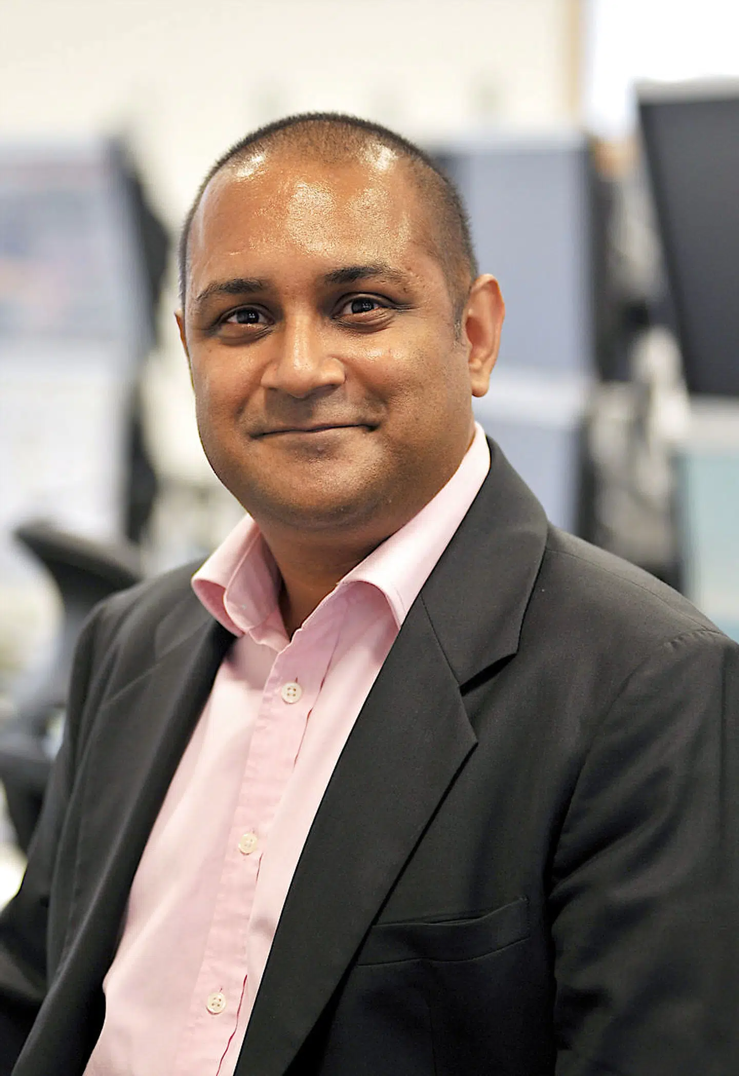 Sanjay Shah er mistænkt af danske myndigheder for at have lænset statskassen for et tocifret milliardbeløb.