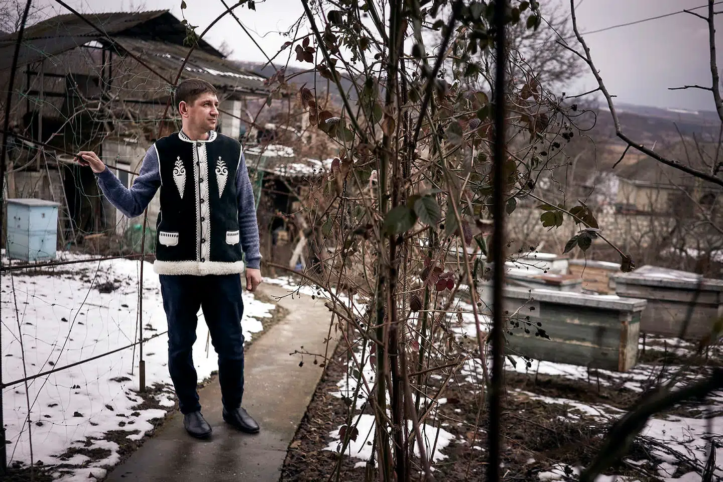 Biavler Constantin Stegarescu har opbygget en succesfuld forretning i Europas fattigste land. Nu frygter han at miste sit livsværk.