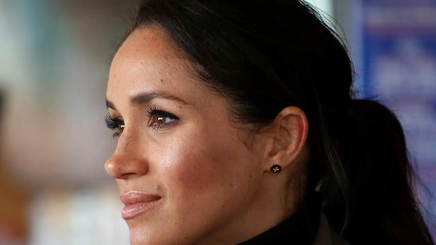 Meghan Markle har lagt sin far på is, mener Thomas Markle, som nu forsøger at nå sin berømte datter via medierne.