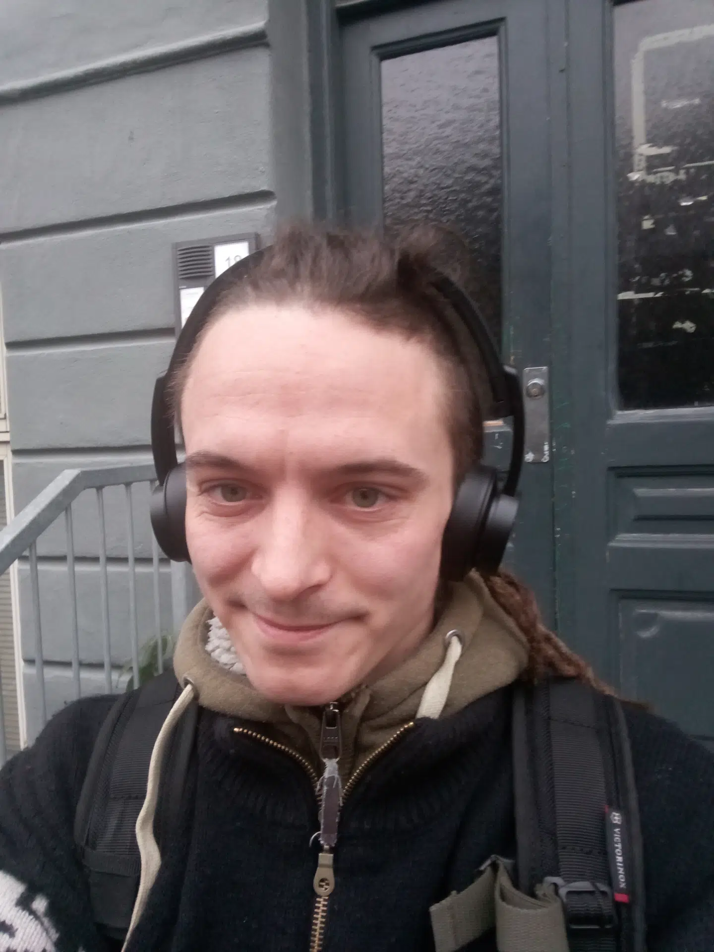 Oliver Carlsen orienterer sig ugentligt på hjemmesider, der blandt andet viser henrettelser. Privatfoto