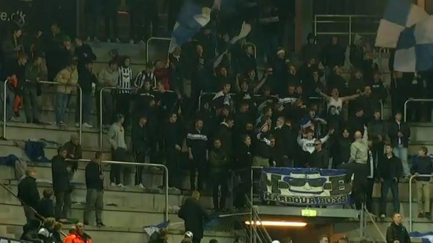 Det var på denne fansektion, at der flere gange opstod uroligheder.