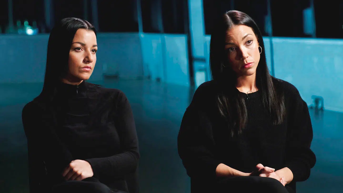 Britta Nielsens døtre, Nadia Samina (tv.) og Karina Jamilla Hayat stod den 14. novembert i år frem på Kanal 5 og bedyrede deres uskyld.