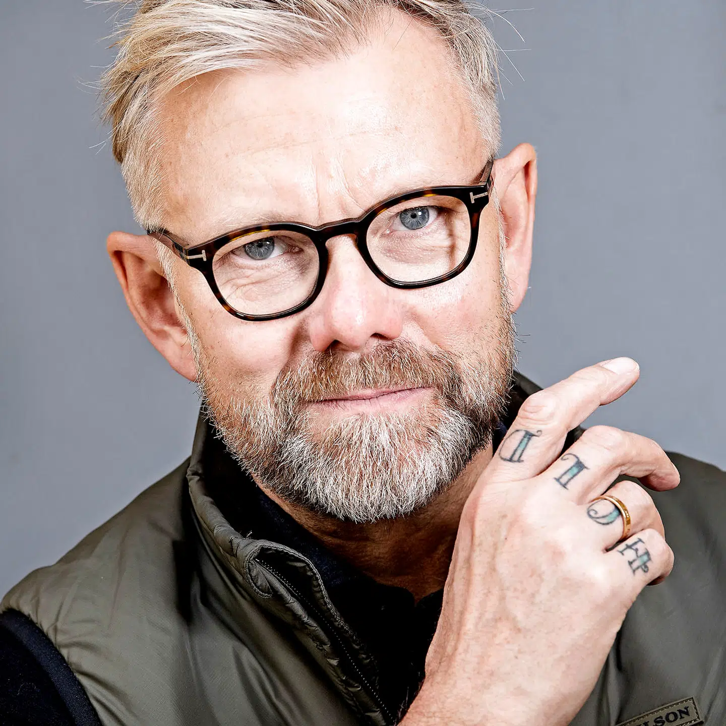 Casper Christensen har gennem sit liv og karriere været vant til, at folk havde meninger og fordomme om ham. Derfor er han rimelig rolig omkring, hvad de tænker om hans tro.