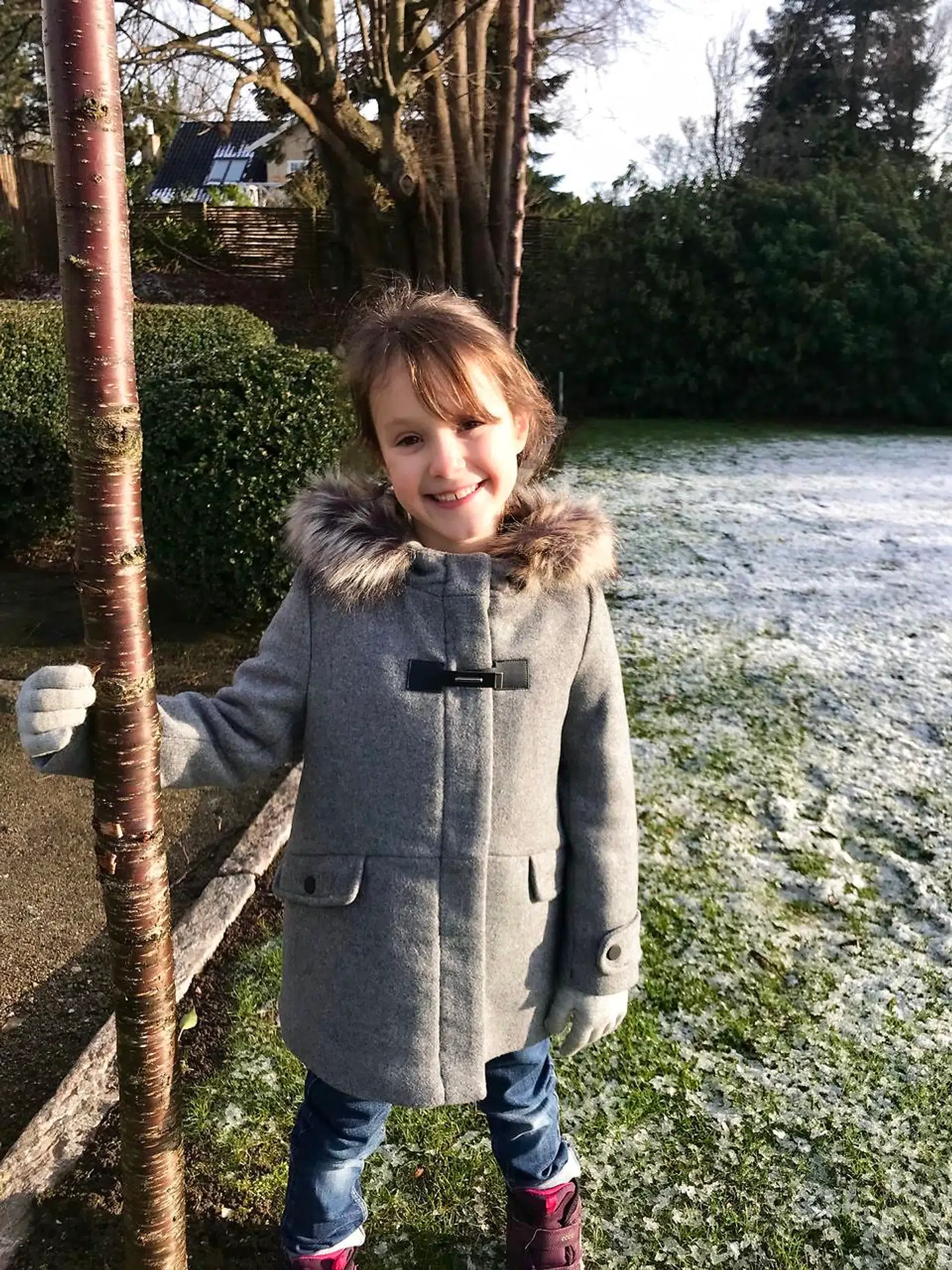 Torsdag den 24. januar 2019 fyldte prinsesse Athena syv år. Derfor skal hun finde sig i at få karakterer, når hun starter i en fransk skole.