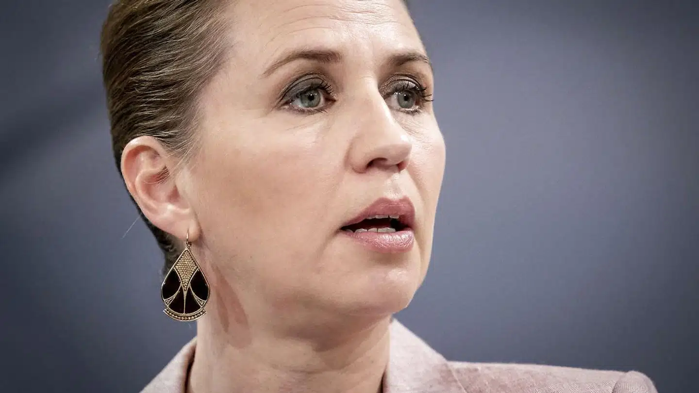 Statsminister Mette Frederiksen (S) under pressemøde om regeringens reformudspil Danmark kan mere II i Spejlsalen i Statsministeriet tirsdag den 19. april 2022. Udspillet handler blandt andet om hvordan Danmark kan accelerere den grønne omstilling og hurtigere blive uafhængig af russisk gas.. (Foto: Mads Claus Rasmussen/Ritzau Scanpix)