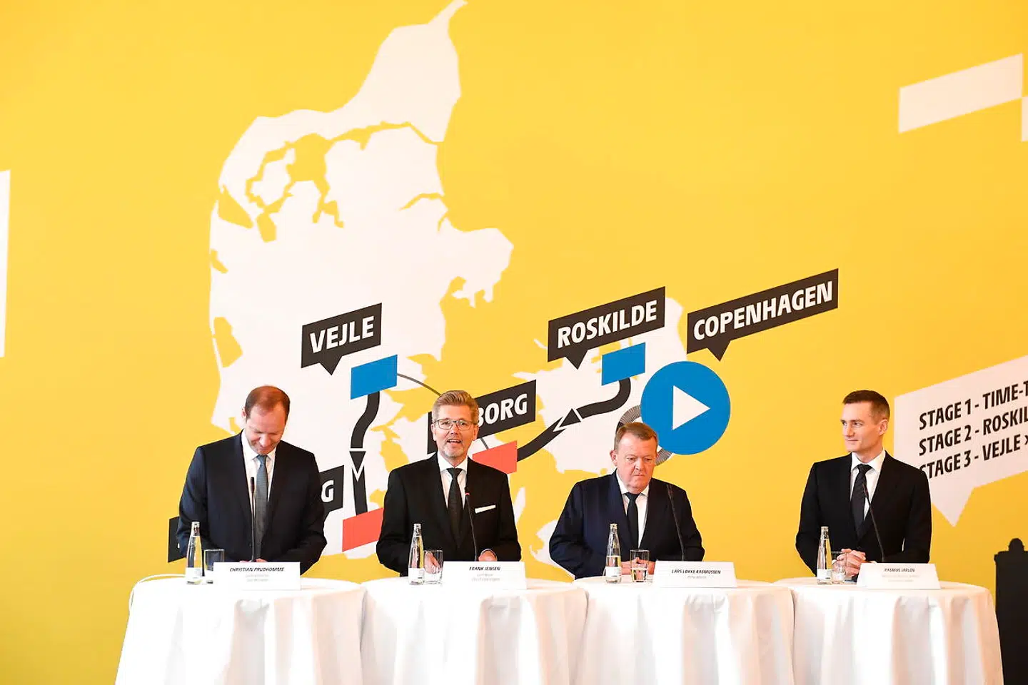 Statsminister Lars Løkke Rasmussen, Københavns overborgmester Frank Jensen og erhvervsminister Rasmus Jarlov holder pressemøde om Tour de France på Københavns Rådhus, torsdag den 21. februar 2019. Kronprins Frederik er også til stede. Tour de France har meddelt, at cykelløbet i 2021 starter i Danmark.
