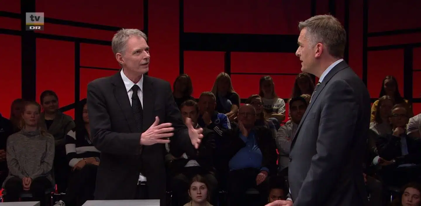 Klaus Riskær Pedersen havnede i flere intense diskussioner med andre politikere i torsdagens udgave af »Debatten« på DR2 – blandt andre Venstres Jan E. Jørgensen. Undervejs nåede han endda at så tvivl om, om han alligevel vil pege på statsminister Lars Løkke Rasmussen (V).