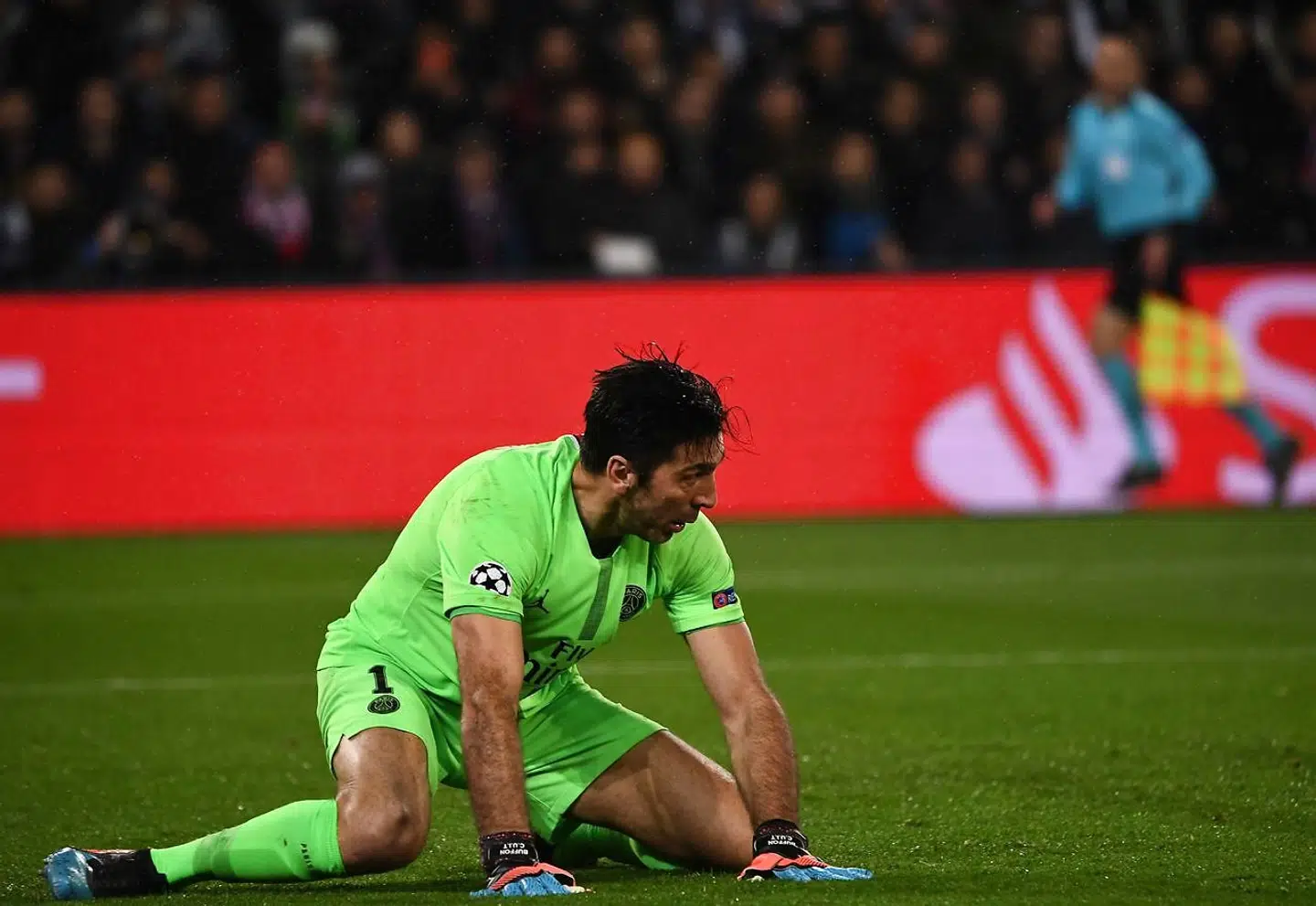 Paris Saint-Germain's Italian goalkeeper Gianluigi Buffon reacts after conceded a goal during the UEFA Champions League round of 16 second-leg football match between Paris Saint-Germain (PSG) and Manchester United at the Parc des Princes stadium in Paris on March 6, 2019. (Photo by FRANCK FIFE / AFP)