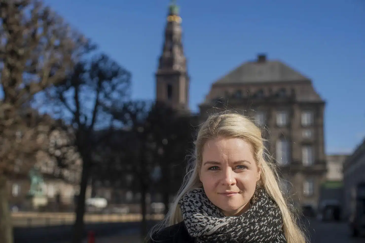 »Som kvinde finder jeg det meget lidt flatterende, ja nærmest nedværdigende, når jeg vælges til på grund af mit køn og ikke mine kompetencer. Dette er også en af årsagerne til, at jeg personligt er imod kvoter og måltal,« skriver Mia Amalie Holstein.