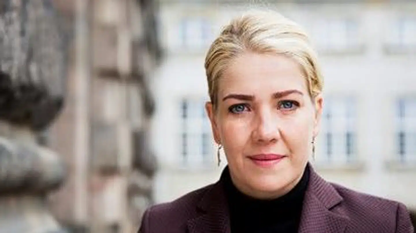 Camilla Gregersen er formand for den akademiske fagforening DM, der har klaget over DR-programmet 'Ellen Imellem', og arbejder på at klage til Pressenævnet.