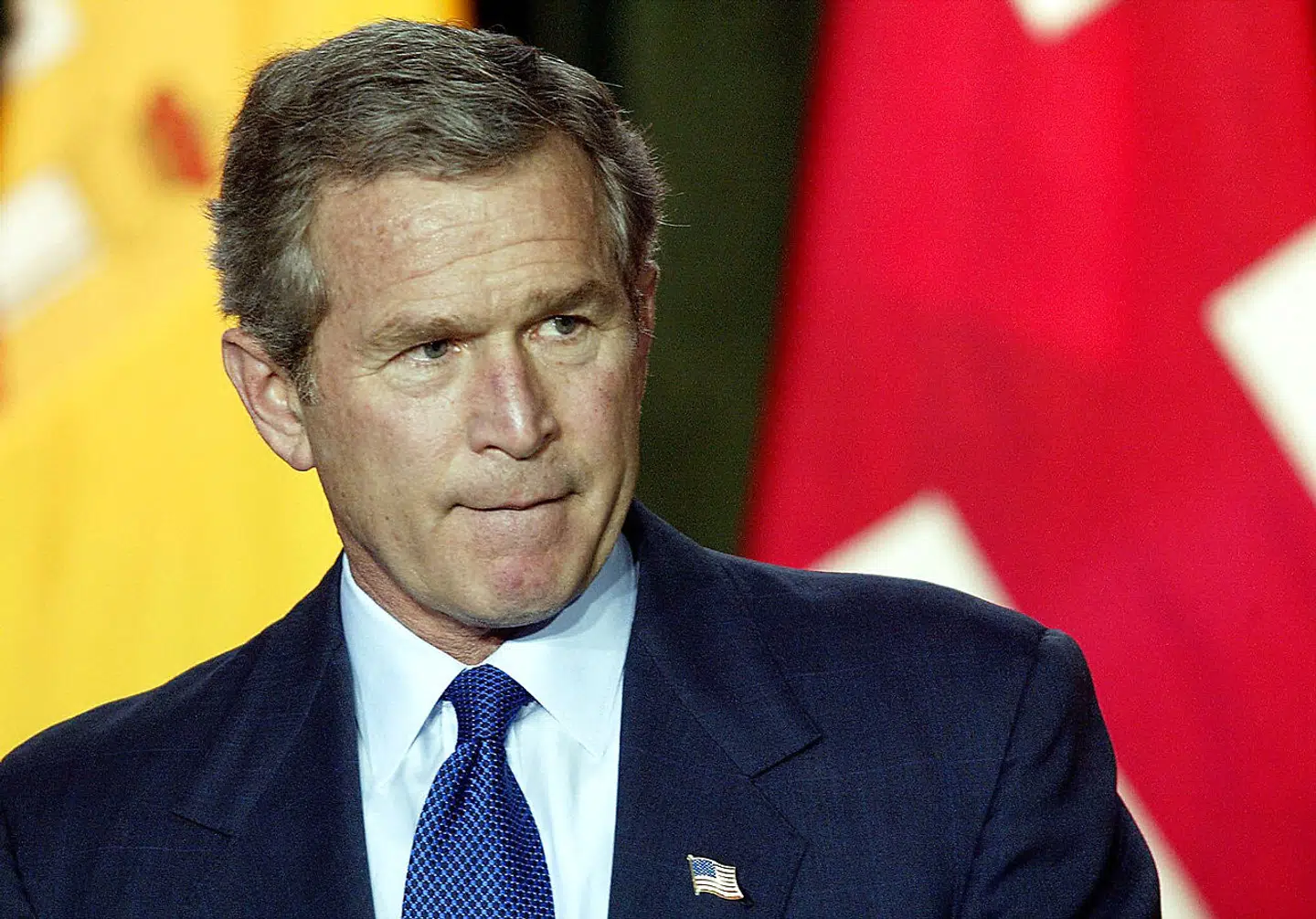 Attentatplanen mod den tidligere republikanske præsident George W. Bush skulle ifølge nyhedsmediet Bloomberg bunde i præsidentens ansvar for Irak-krigen.