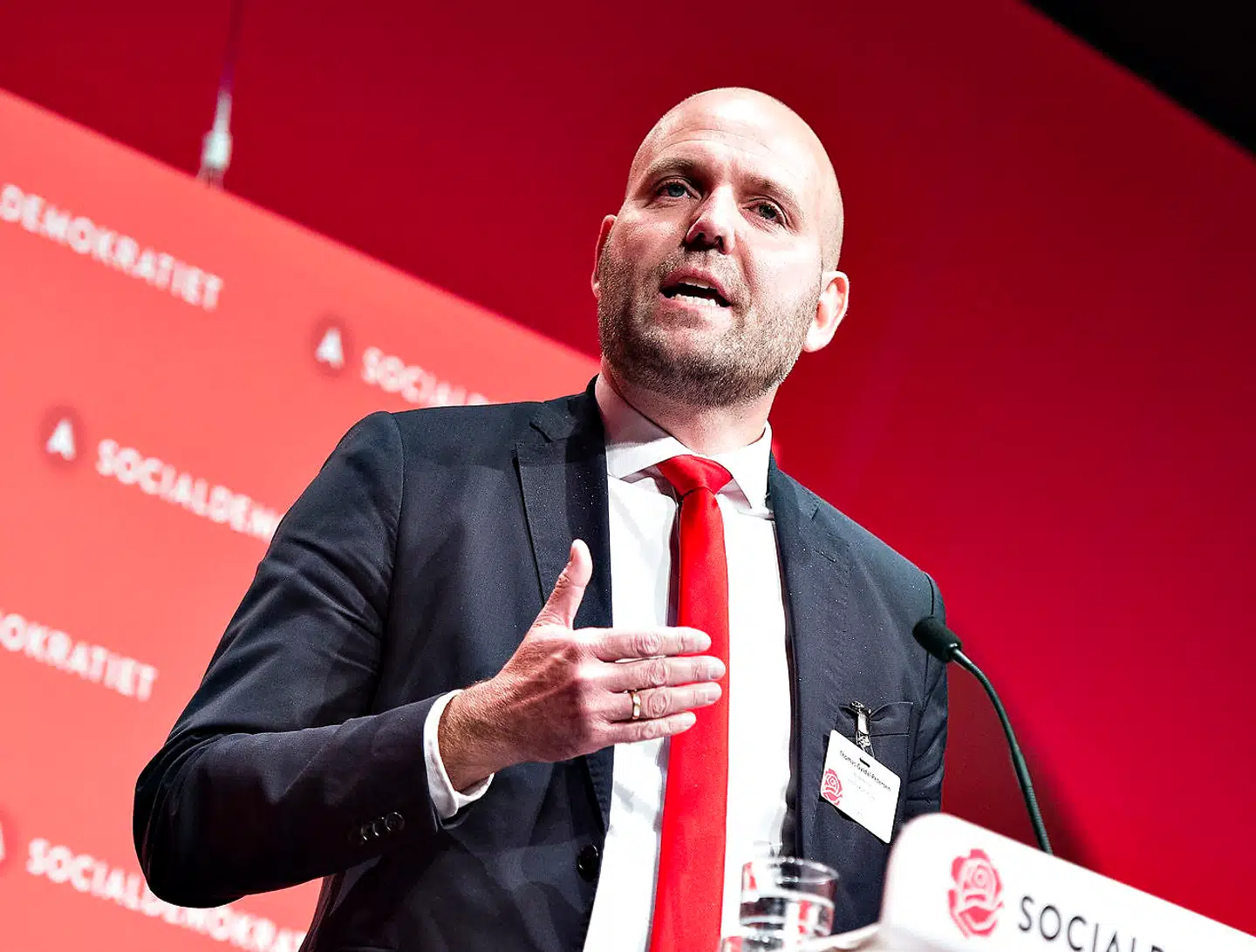 Den socialdemokratiske borgmester i Herlev, Thomas Gyldal Petersen, mener ikke, at Herlev-modellen er et opgør med de private aktører på plejehjemsmarkedet.