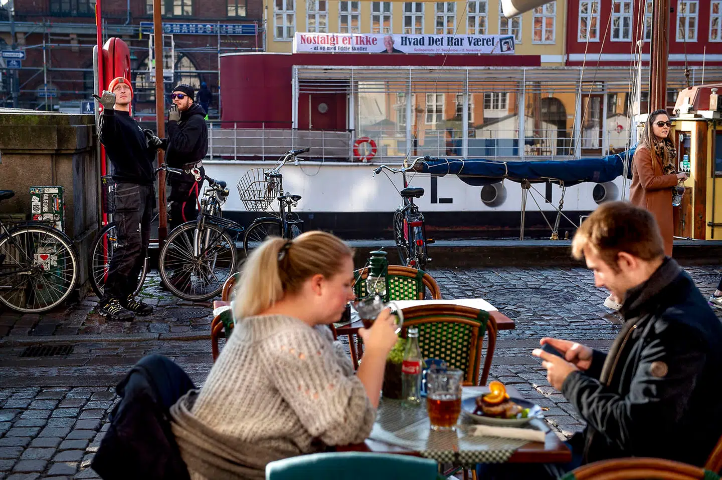 I Nyhavn er nordmændene ofte i flertal, skriver Joacim Lund. Men selv dér kan det være svært at gøre sig forståelig, mener han.