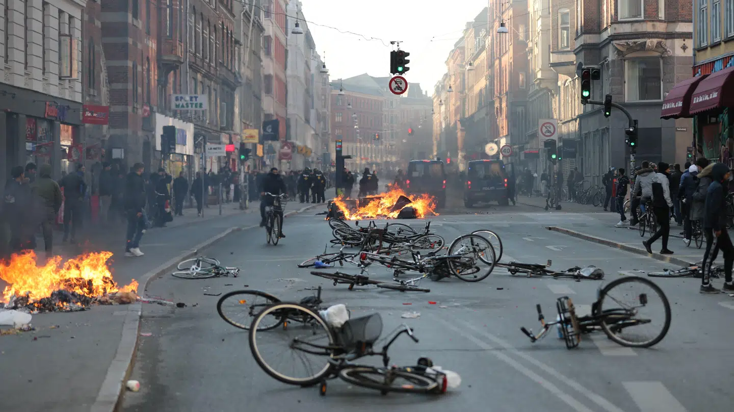 Nørrebrogade i København søndag eftermiddag.