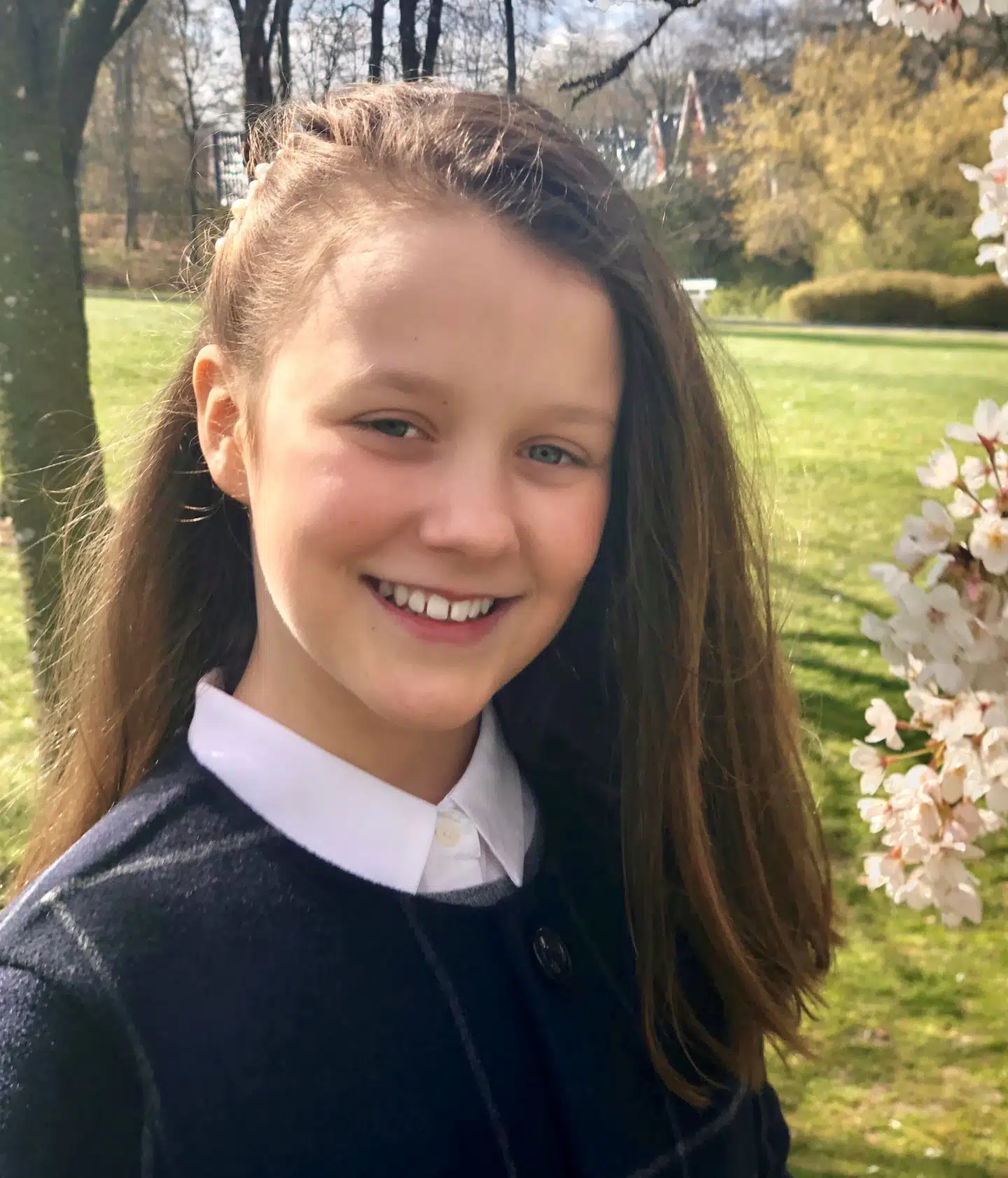 I anledning af H.K.H. Prinsesse Isabellas fødselsdag 21. april 2019 har kronprinsessen taget billeder af parrets ældste datter.