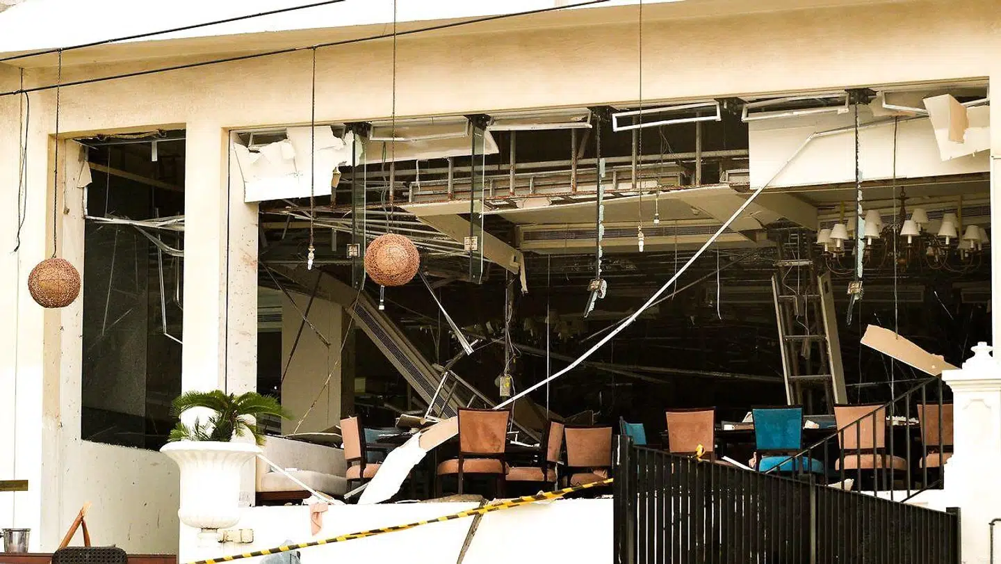 Sådan så Kingsbury Hotel i Sri Lanka ud efter at en bombe påskesøndag var eksploderet på hotellet. (Foto: ISHARA S. KODIKARA / AFP)