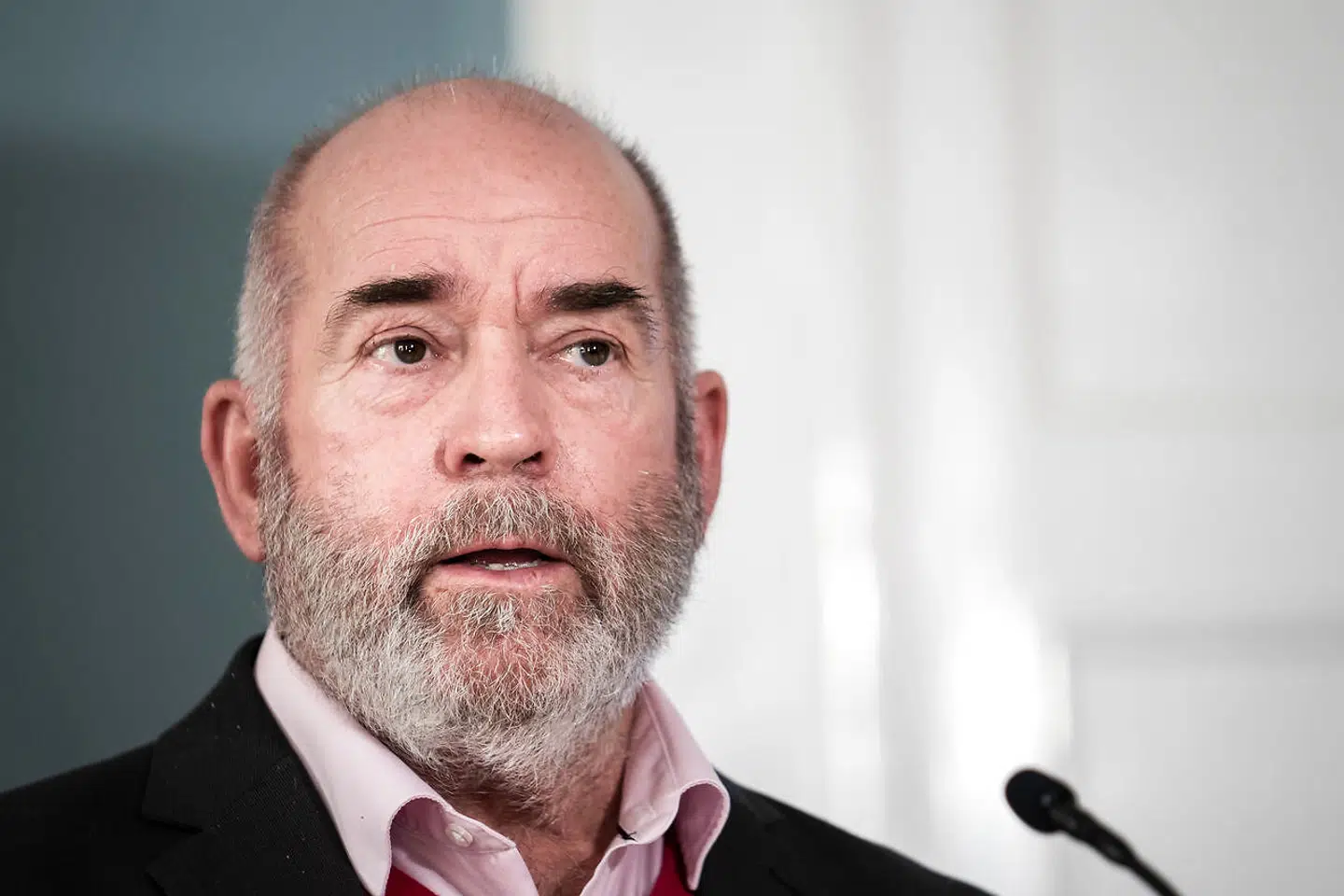 Den tidligere næstformand i Dansk Folkeparti og store profil Søren Espersen melder sig nu også ud af det kriseramte parti.