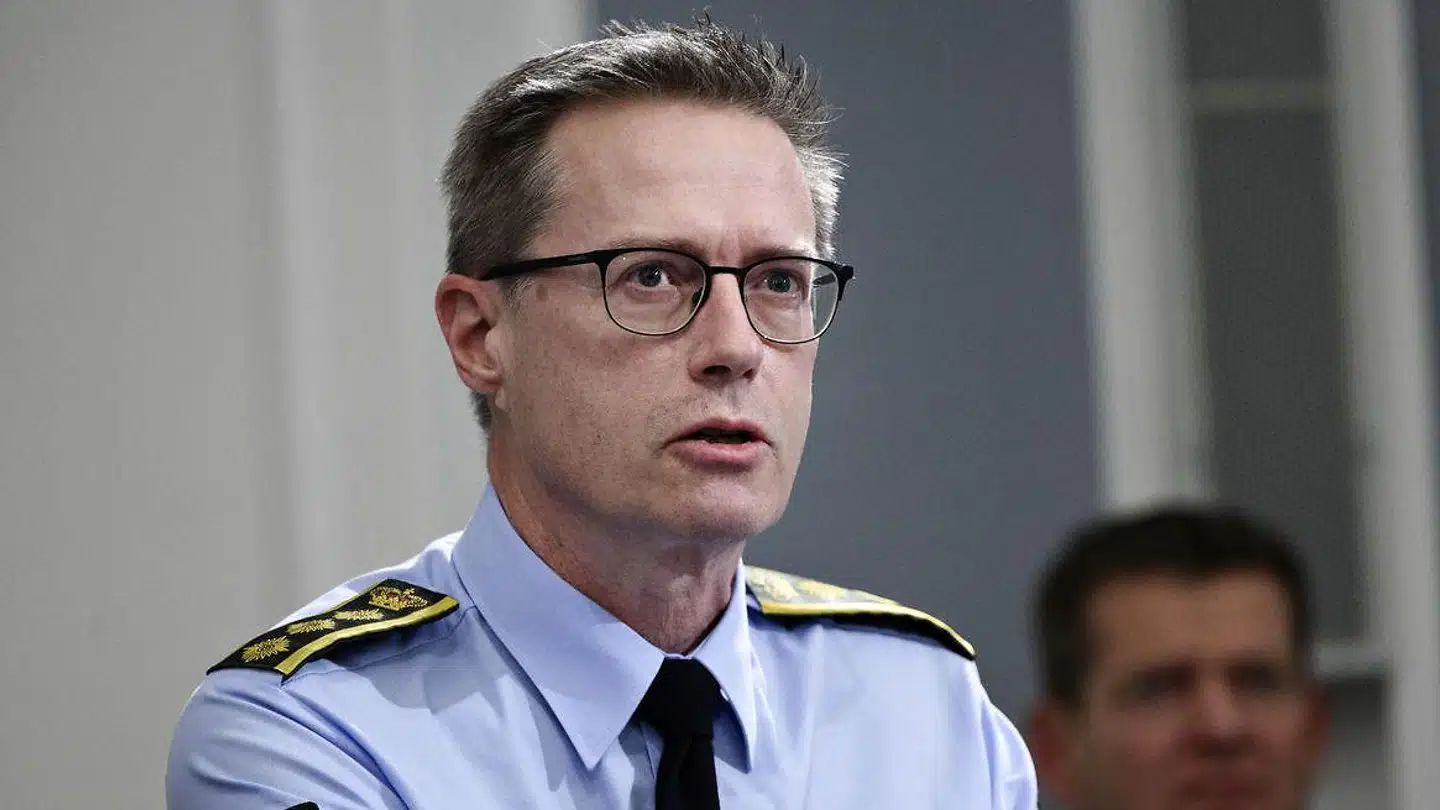 Rigspolitichef Thorkild Fogde har med fuld viden om at det var i strid med loven intensiveret aflivningen af mink. Det konkluderer Minkkommissionen.