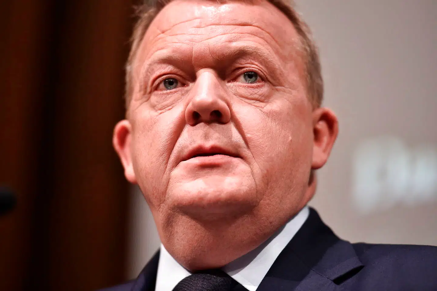 Om normalen skifter tilbage igen efter det folketingsvalg, som statsminister Lars Løkke Rasmussen har indstillet til Dronningen at udskrive til afholdelse på selve Grundlovsdag 5. juni, ved naturligvis ingen.