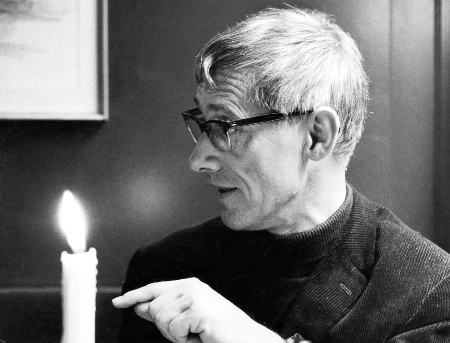 Halfdan Rasmussen skrev digte og historier for børn og unge.