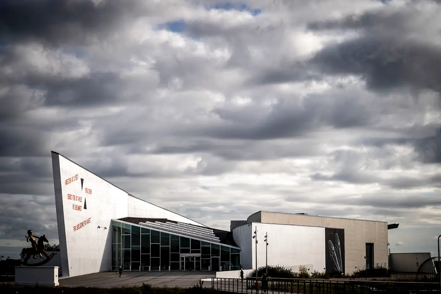 »Det her er så alvorligt«: Arkens nye bestyrelsesformand vil spille en mere aktiv rolle efter undersøgelse af krænkelser på kunstmuseet.