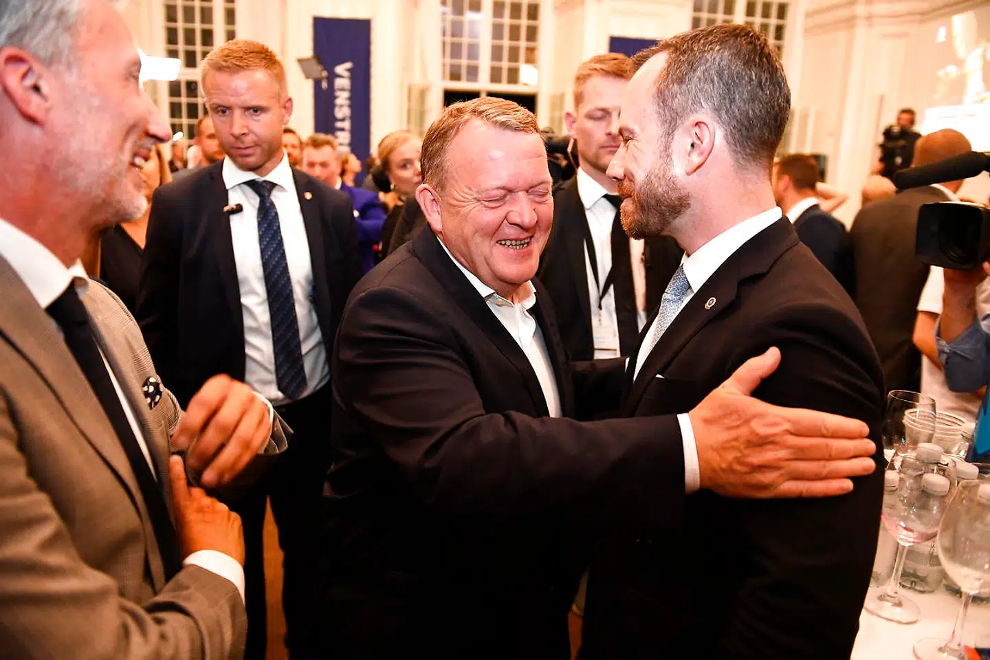 Lars Løkke Rasmussen under valgfesten hos Venstre i Landstingssalen på Christiansborg i København under Folketingsvalget 2019, onsdag den 5. juni 2019. Onsdag aften holder alle partier valgfest i København i forbindelse med, at der er folketingsvalg, hvor der skal vælges i alt 179 medlemmer til Folketinget.. (Foto: Mads Claus Rasmussen/Ritzau Scanpix)