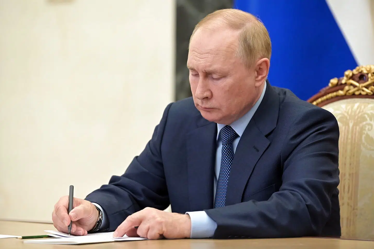 Med 39-årige Ivan Pechorin som den seneste i rækken har ni russiske forretningsmænd i løbet af de seneste seks måneder mistet livet i tilsyneladende selvmord eller ulykker. På biledet ses den russiske præsident, Vladimir Putin.