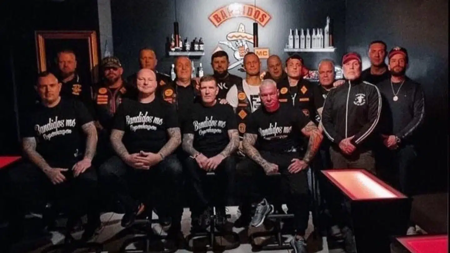 På sociale medier poserede flere toneangivende tidligere HA-medlemmer, da de i starten af året blev optaget i Bandidos.