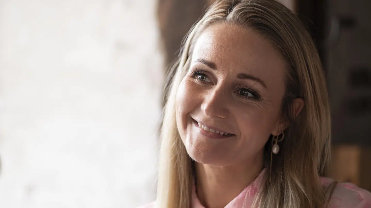 Da Casper Mortensen fortalte, at parret skulle af sted til Barcelona, var Stine Bjerre lettet.