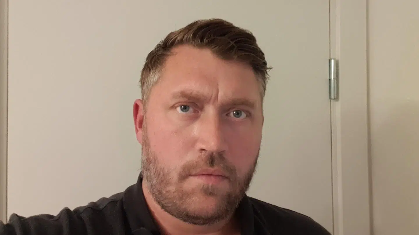 Henrik Grønning kørte kvinderne til Köln, fordi de var for dårlige til selv at sidde bag rattet.