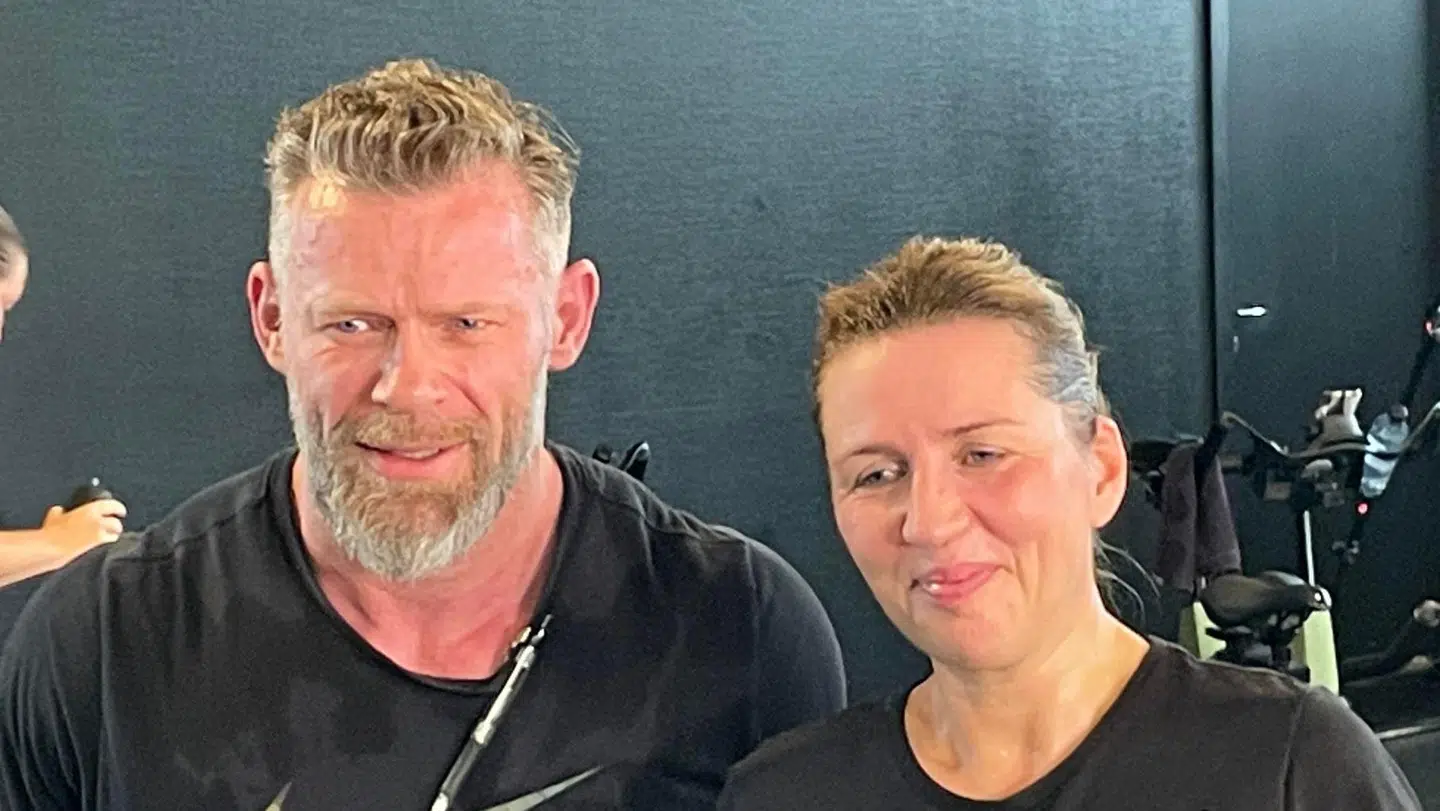 Sådan så statsminister Mette Frederiksen (S) og B.T.s politiske kommentator Joachim B. Olsen ud efter spinningtimen og interviewet i Fitness World i Herlev.