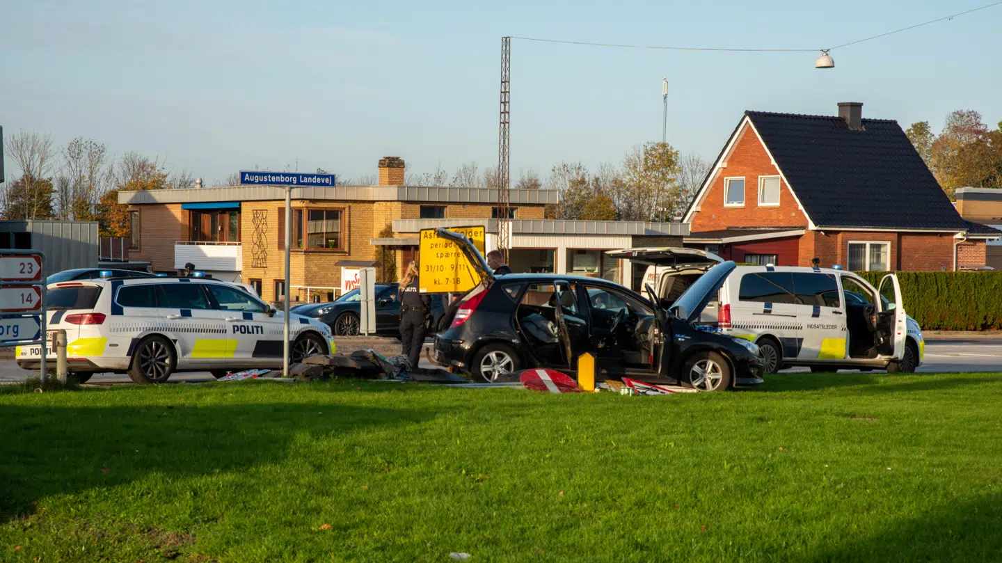 En 21-årig mand forsøgte at tage en betjents tjenestepistol under anholdelsen. Foto: Presse-fotos.dk