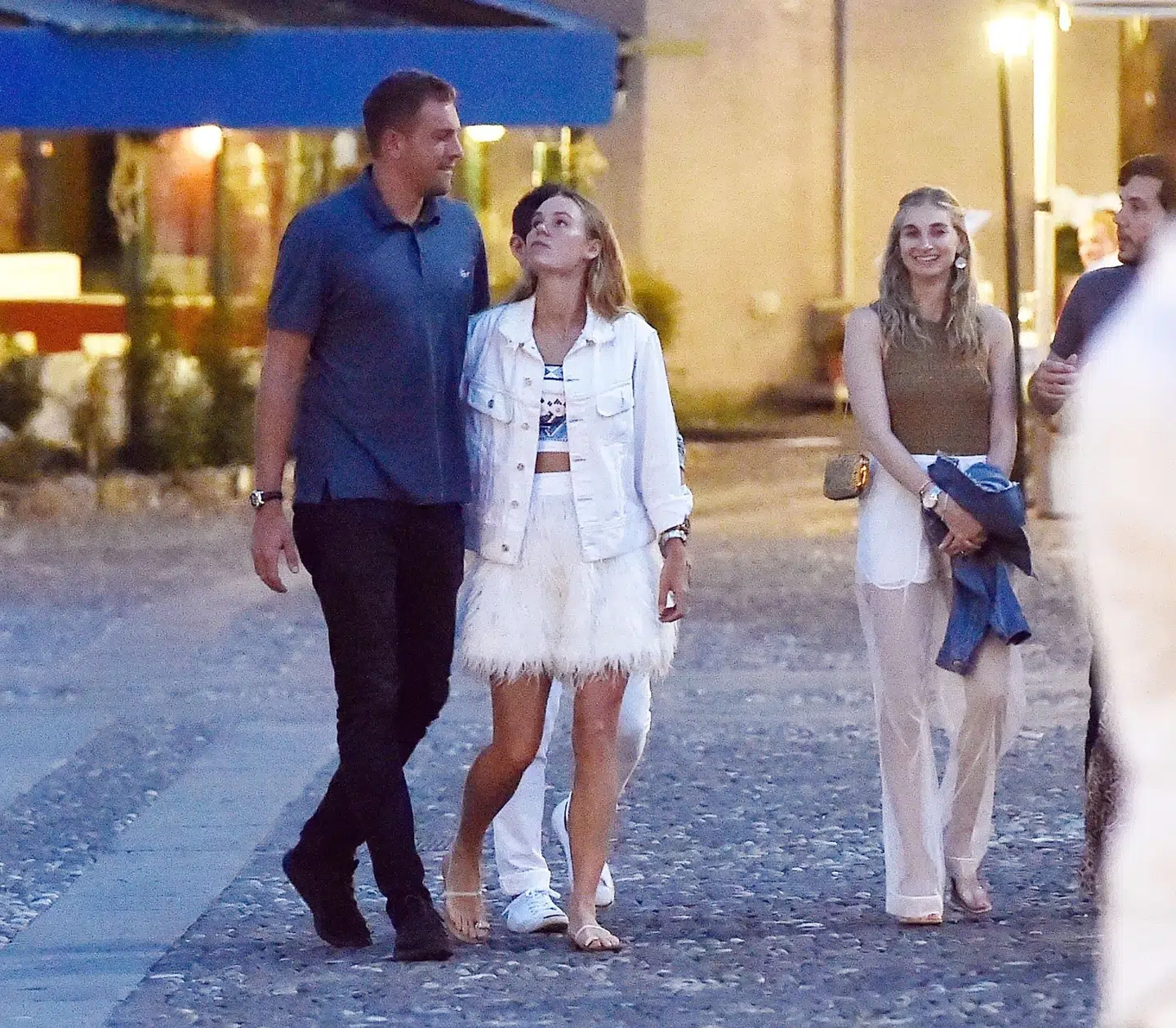 Caroline Wozniacki arm i arm med sin mand basketballspilleren David Lee.