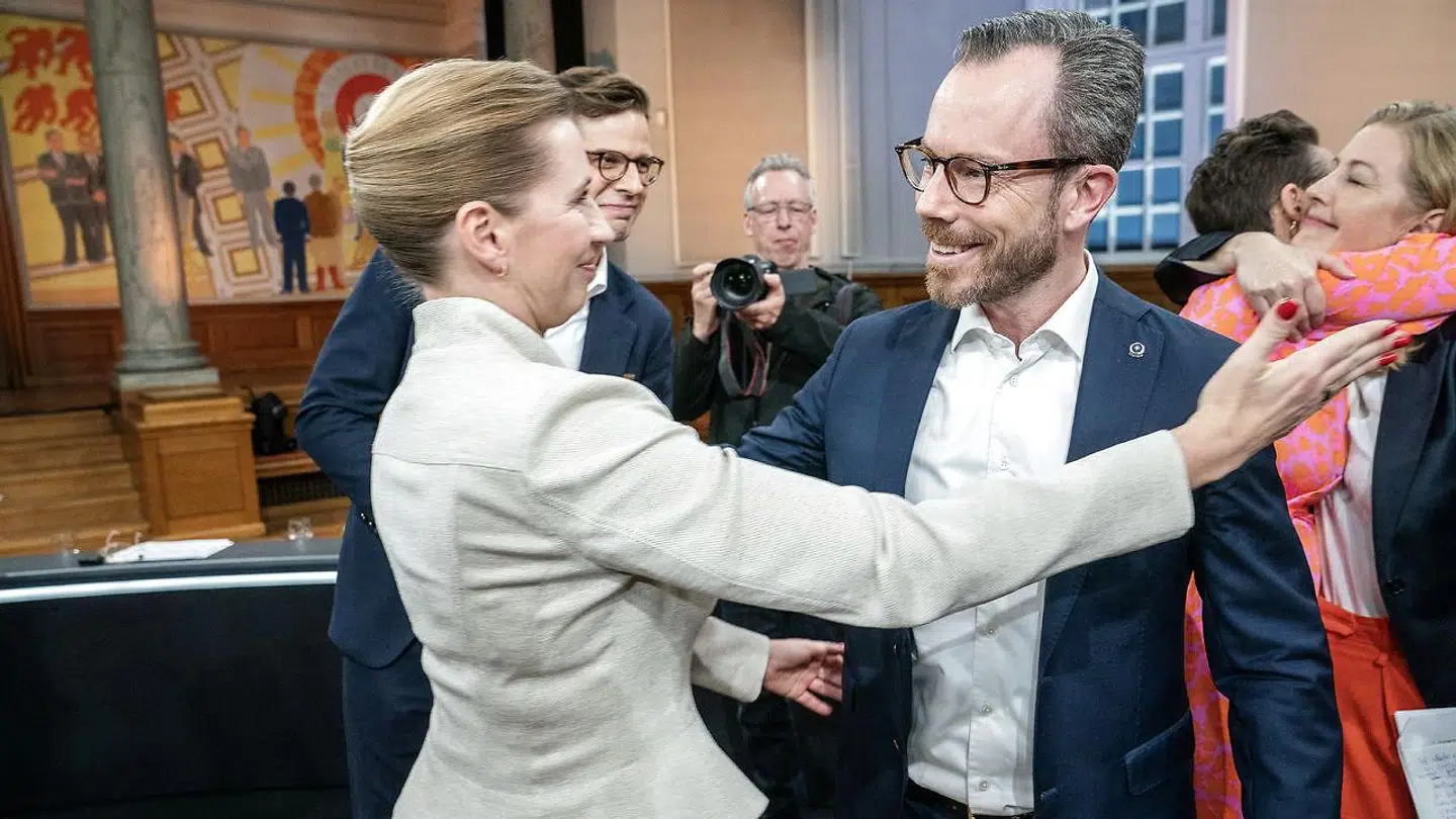 Stor krammer: Ellemann og Mette Frederiksens mulige forestående regeringskonstellation vækker bekymring i Venstres bagland for, at der aldrig kommer en uafhængig advokatvurdering.