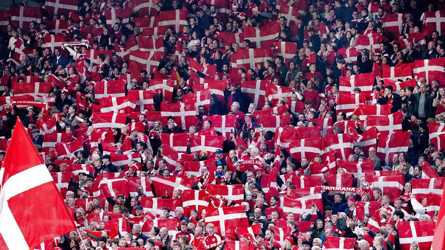 Danske fans under Nations League-kampen mod Frankrig.
