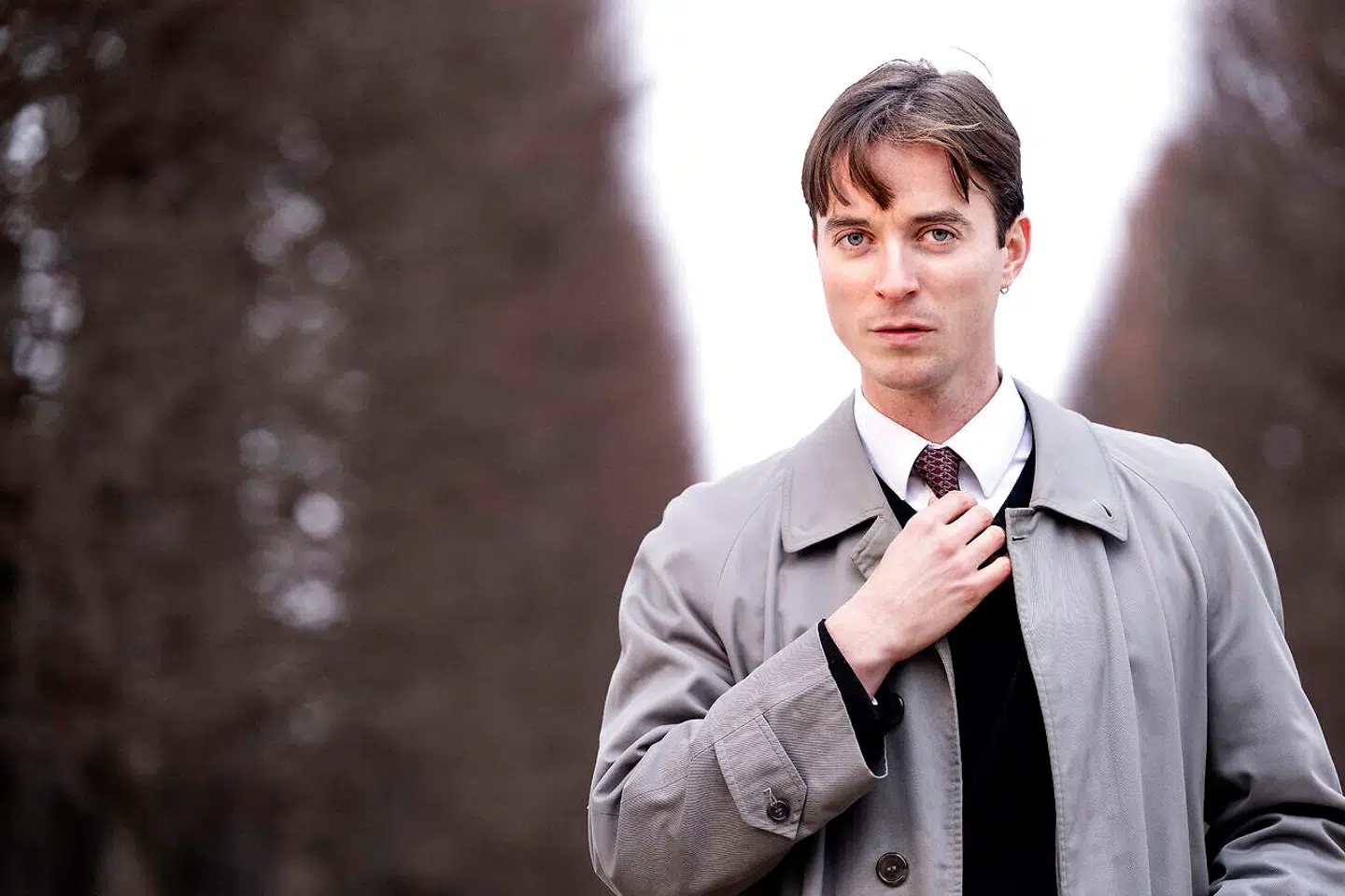 Bastian Emil Goldschmidts tipoldefar, Johann Georg Mönckeberg, var borgmester i Hamborg i flere år.»Det var på Bismarcks tid, og min familie fandt et dagbogsnotat fra min tipoldefars dagbog, hvor der stod: 'Fyrst Bismarck zum mittagessen og Herr Brahms zum abendessen'. Så på en dag havde han en frokostaftale med Bismarck og en aftenaftale med komponisten Brahms. Det syntes jeg bare var så fabelagtigt fantastisk,« siger Bastian Emil Goldschmidt.