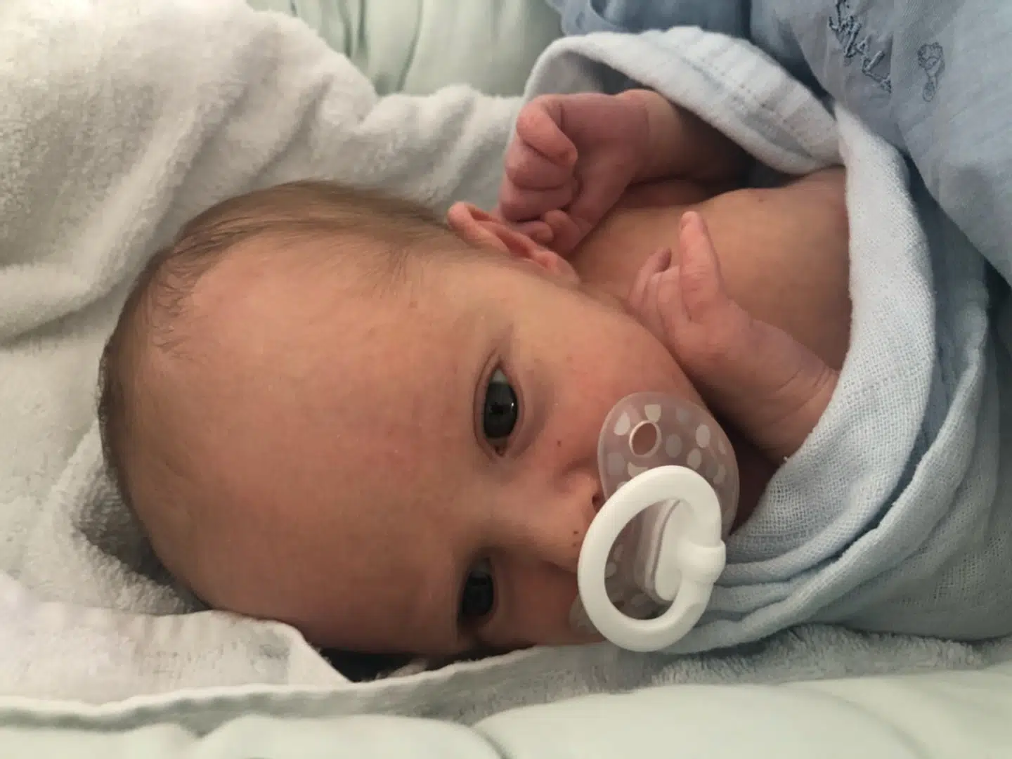 Da Lucas kom til verden d 17 juni, vejede han 3 kilo og var 52 cm lang.