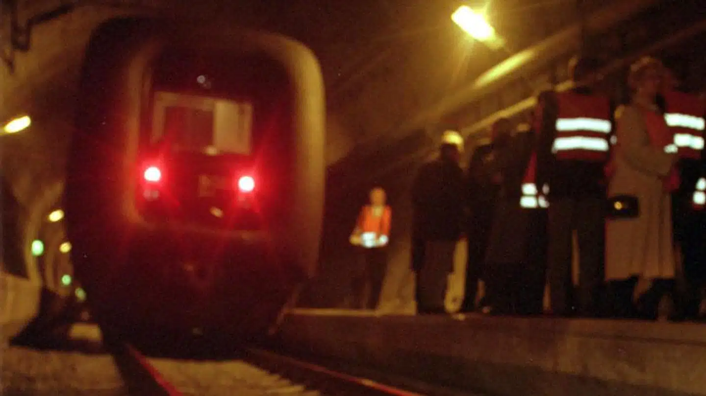 Arkiv-foto: DSB-tog under Storebælt.